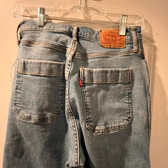 Levi’s Jeans - Size 28 - Picture 6 of 7